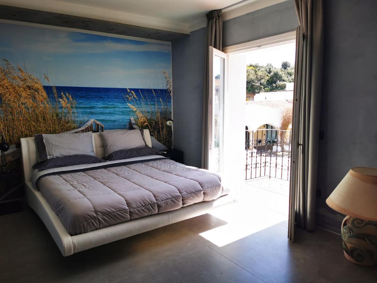 Bed and Breakfast Relais Du Port Santa Teresa Gallura Exterior foto